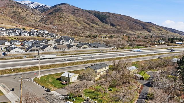 1202 E MUTTON HOLLOW RD, Kaysville, UT 84037