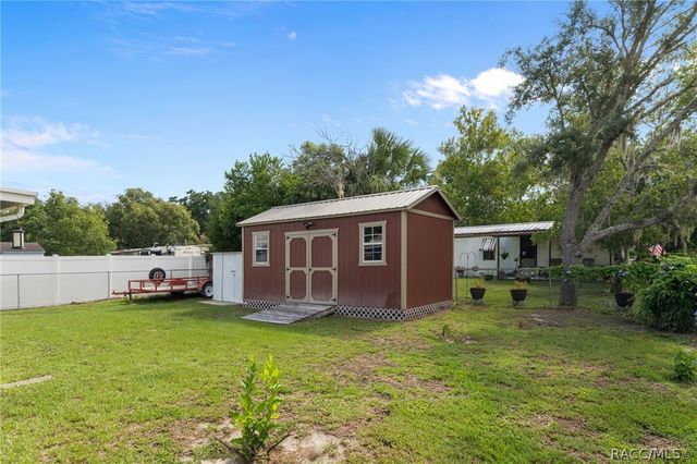 7740 W Solar Place, Homosassa, FL 34448