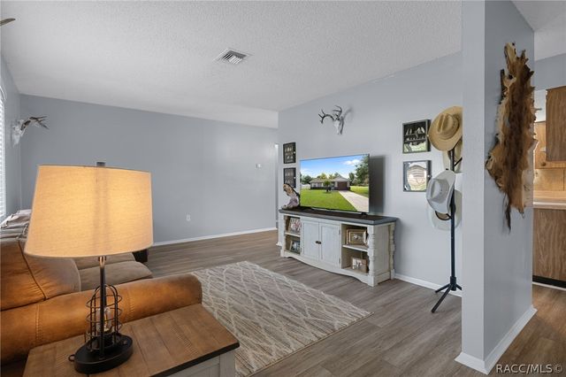 7740 W Solar Place, Homosassa, FL 34448