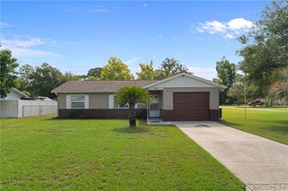 7740 W Solar Place, Homosassa, FL 34448