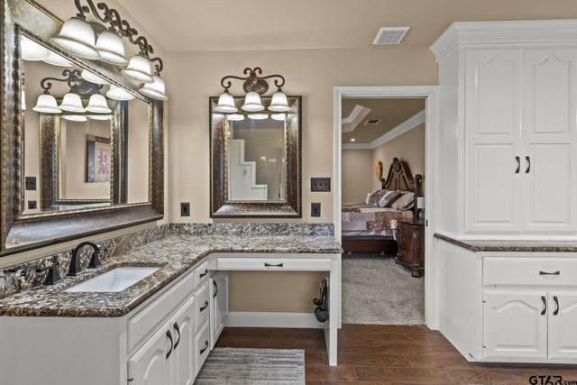 3673 County Road 4550, Mount Pleasant, TX 75455