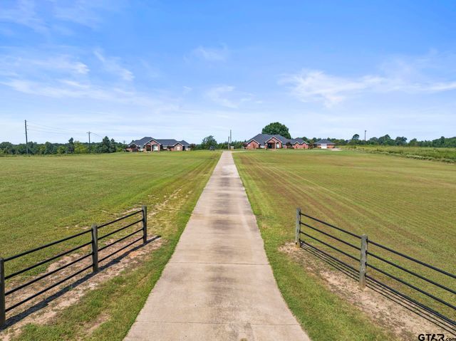 3673 County Road 4550, Mount Pleasant, TX 75455