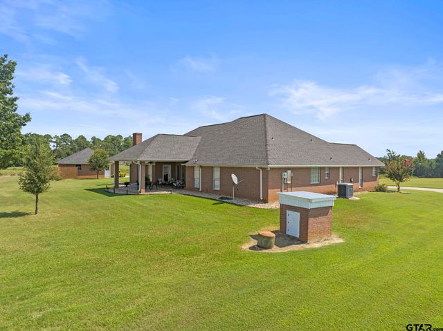 3673 County Road 4550, Mount Pleasant, TX 75455