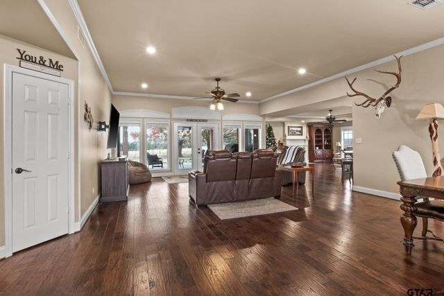 3673 County Road 4550, Mount Pleasant, TX 75455