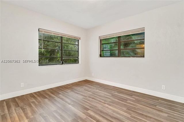 486 W Evanston Cir, Fort Lauderdale, FL 33312