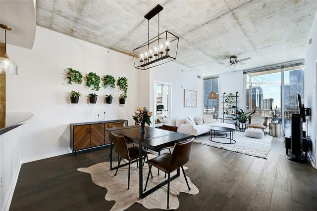 360 Nueces ST 1809, Austin, TX 78701