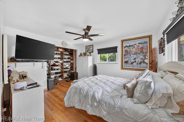 24414 Lois Lane, Southfield, MI 48075