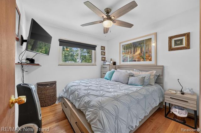 24414 Lois Lane, Southfield, MI 48075