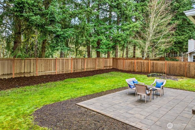 13515 173rd Place NE, Redmond, WA 98052
