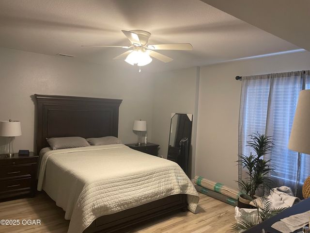 2716 S Adele Avenue, Joplin, MO 64804