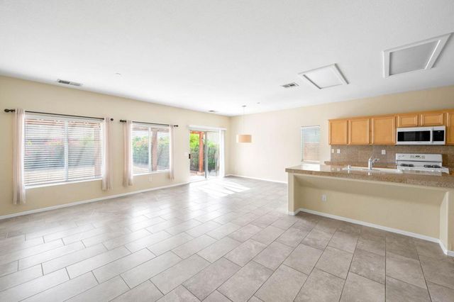 3888 Mission Peak, Palm Springs, CA 92262