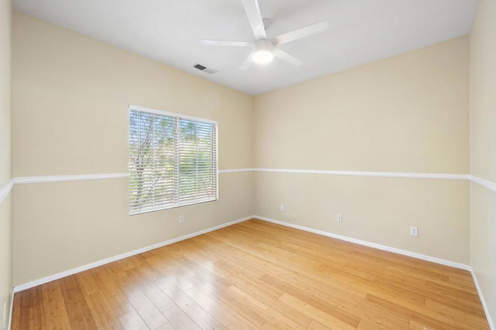 Image 9 of property listing at 3888 Mission Peak, Palm Springs, CA 92262