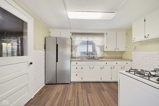 960 Stevens Street, Mitchell, IN 47446