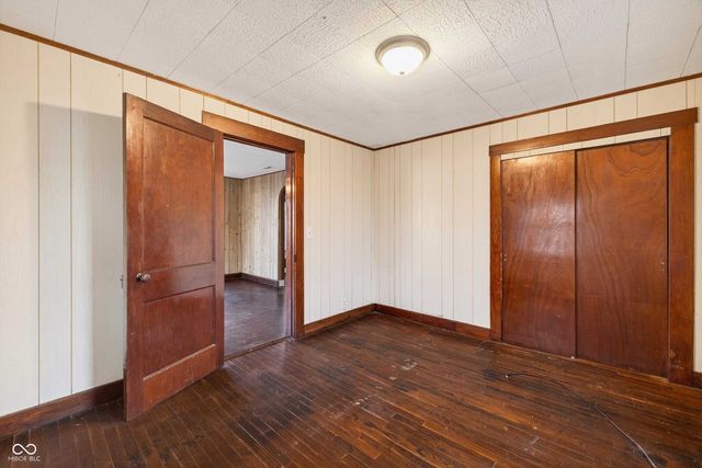 960 Stevens Street, Mitchell, IN 47446