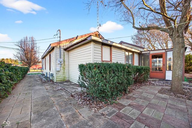 960 Stevens Street, Mitchell, IN 47446