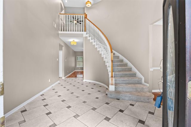 8910 Edenbridge Street, Spring, TX 77379