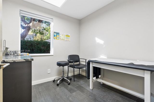 2482 SW Secoffee Ter, Miami, FL 33133