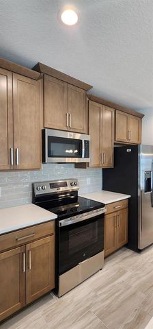 313 PRESERVE POINTE BOULEVARD, Davenport, FL 33837