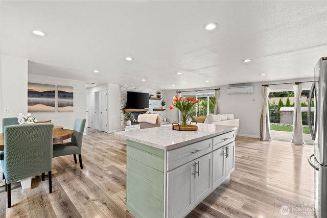 6006 16th Avenue SE, Lacey, WA 98503