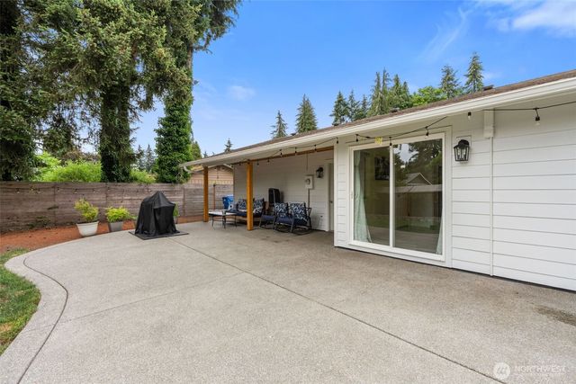 6006 16th Avenue SE, Lacey, WA 98503