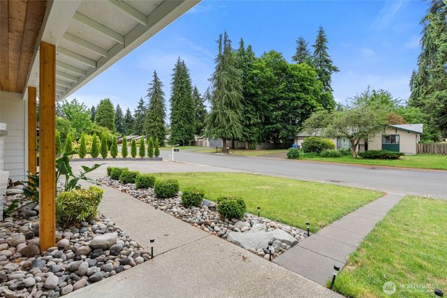 6006 16th Avenue SE, Lacey, WA 98503