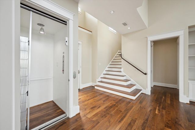 12 Big Torch, Hitchcock, TX 77563