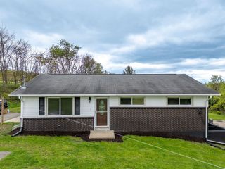 775 S RIDGE ROAD, Coal Center Boro, PA 15423