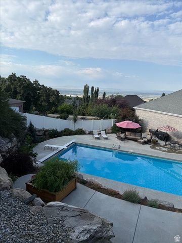 4496 COTTONWOOD DR, Pleasant View, UT 84414