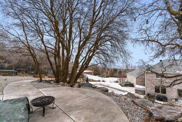 4496 COTTONWOOD DR, Pleasant View, UT 84414