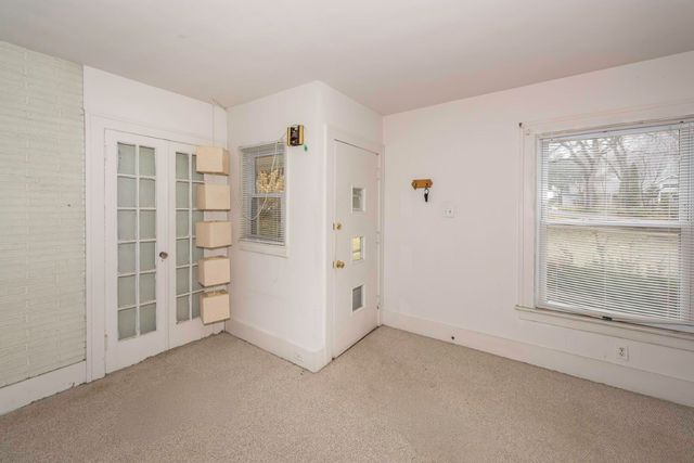 3 Shipman Circle, Ann Arbor, MI 48104