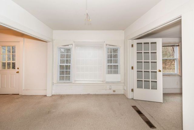 3 Shipman Circle, Ann Arbor, MI 48104