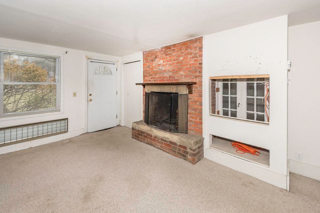 3 Shipman Circle, Ann Arbor, MI 48104