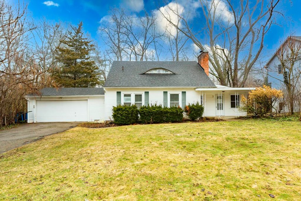 3 Shipman Circle, Ann Arbor, MI 48104