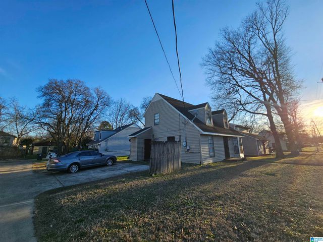 700 18th PLACE LANE SW, Birmingham, AL 35211