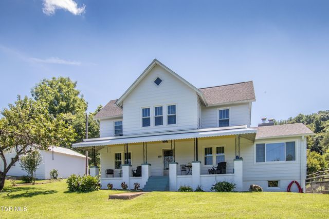142 Hill Station Alley Road, Gate City, VA 24251