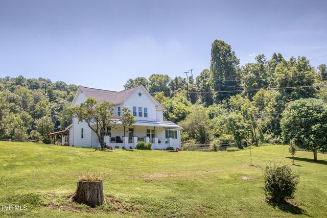 142 Hill Station Alley Road, Gate City, VA 24251