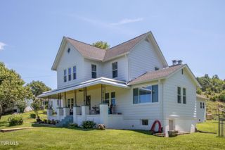 142 Hill Station Alley Road, Gate City, VA 24251