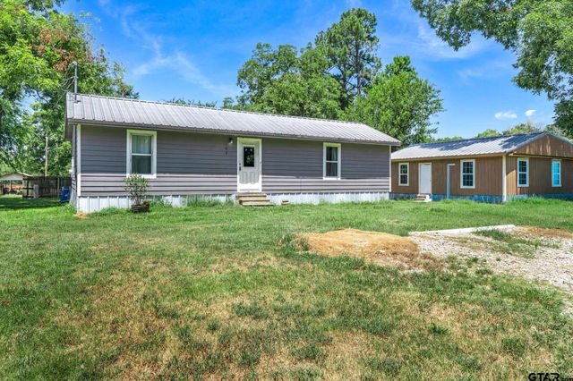 195 N Wood St., Emory, TX 75440