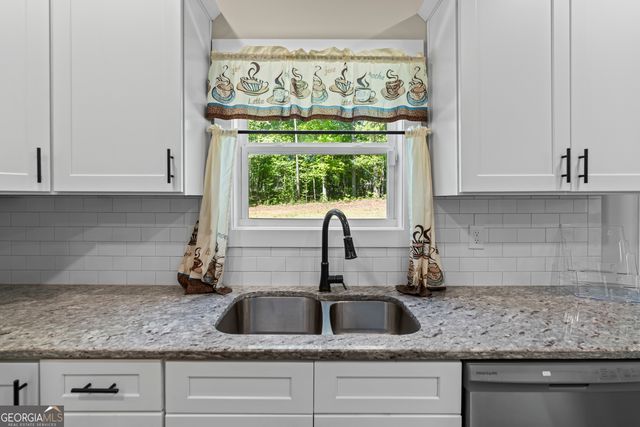 145 Ducati Drive, Mcdonough, GA 30252