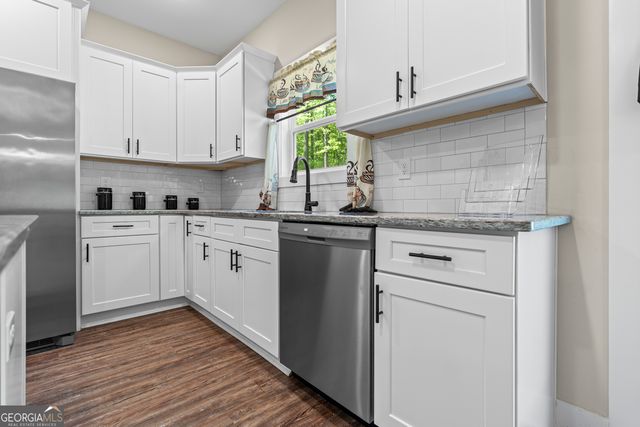 145 Ducati Drive, Mcdonough, GA 30252