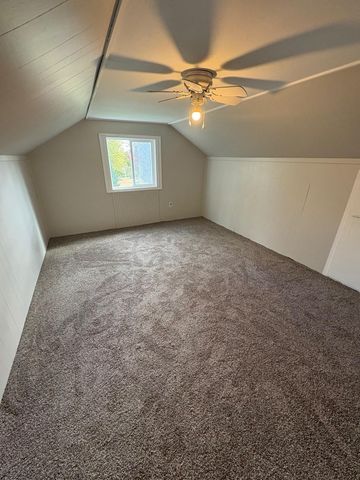 211 Clinton Street, Austin, MN 55912