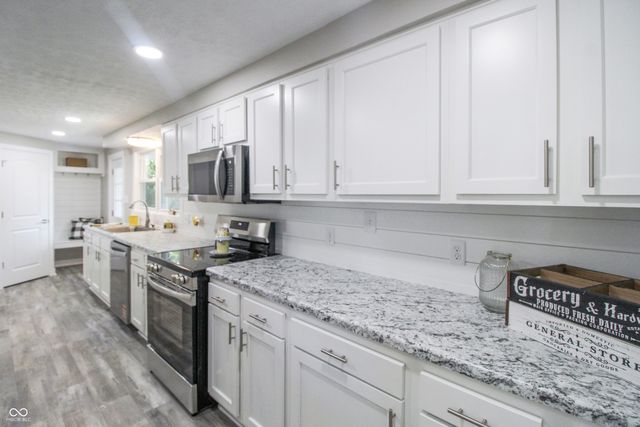 710 Hanna Street, Plainfield, IN 46168