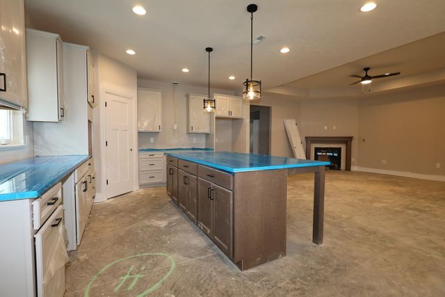 6960 Corsican Loop N, Hilliard, OH 43026