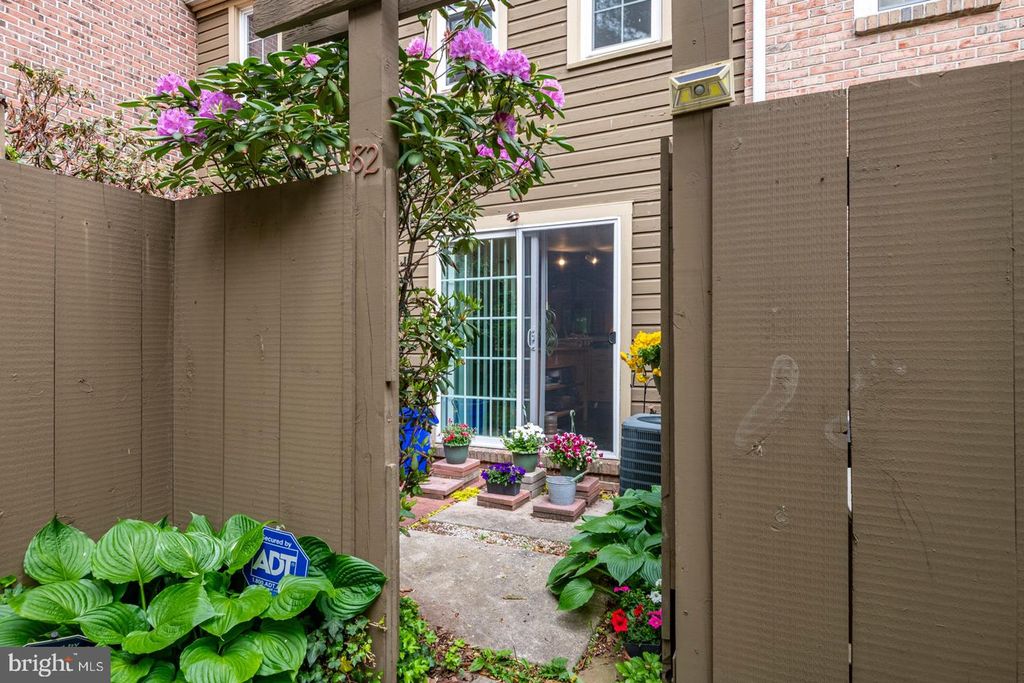 82 MEDINAH DR, Reading, PA 19607