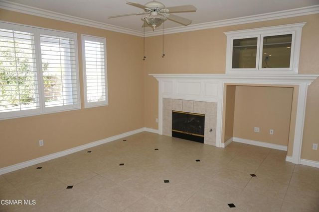 2033 Yellowthroat Place, Newbury Park, CA 91320