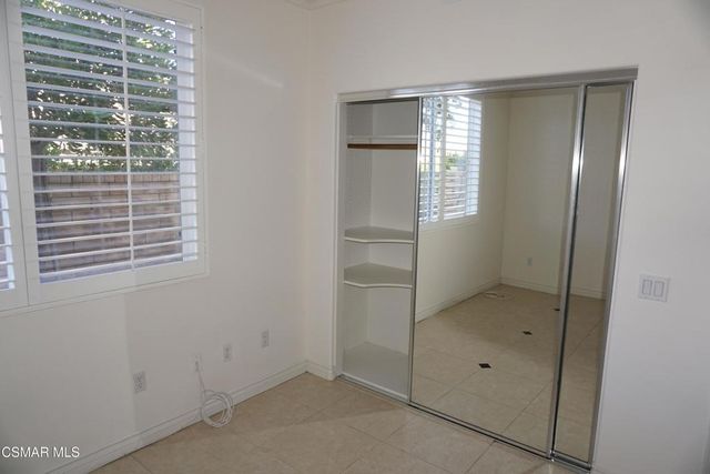 2033 Yellowthroat Place, Newbury Park, CA 91320