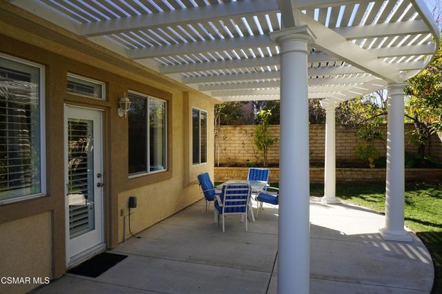 2033 Yellowthroat Place, Newbury Park, CA 91320