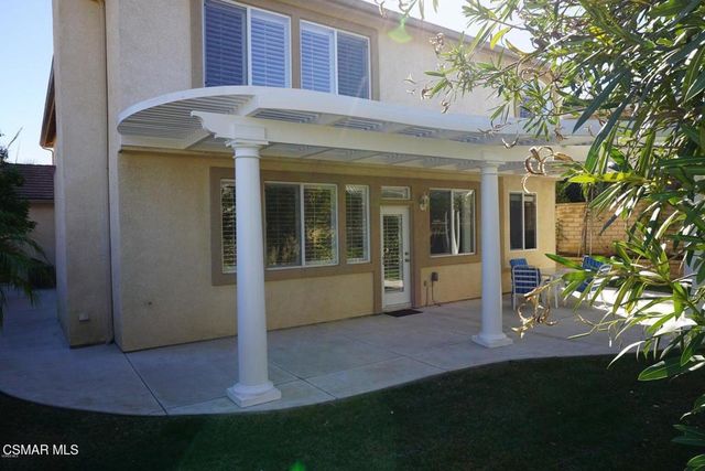 2033 Yellowthroat Place, Newbury Park, CA 91320