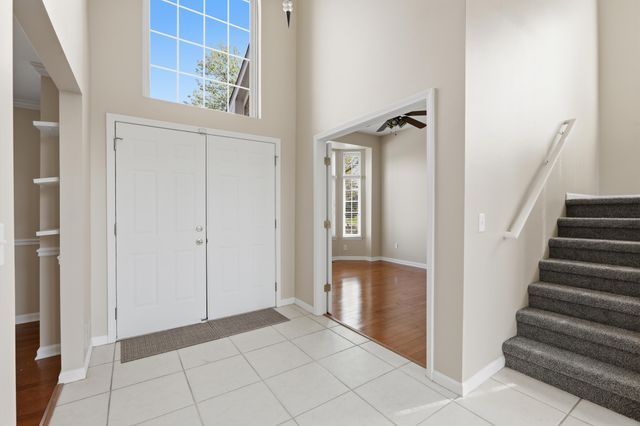 26493 Isleworth Point, Southfield City, MI 48034