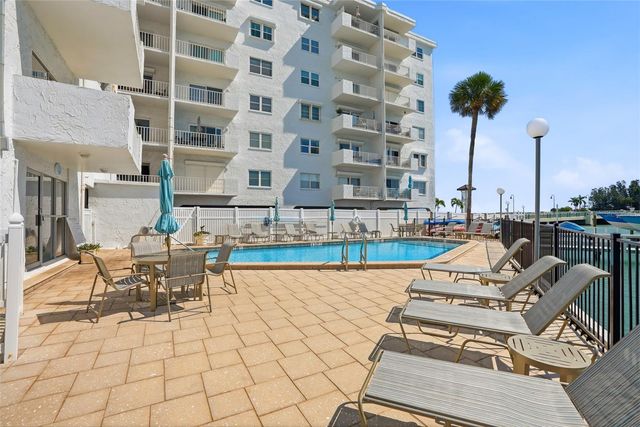 285 107TH AVENUE 408, Treasure Island, FL 33706